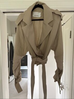 The Frankie Shop Beige Cropped Trench Coat with Tie Belt